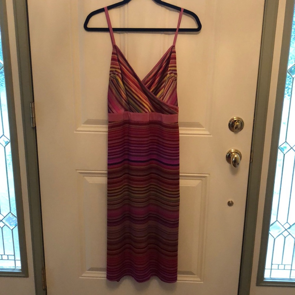 Banana Republic.  100% silk